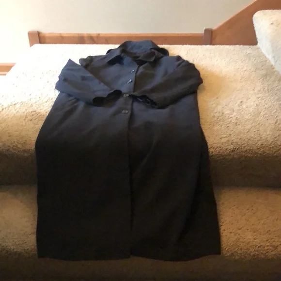 Full length Gallery Coat. Barely worn. - Picture 3 of 6